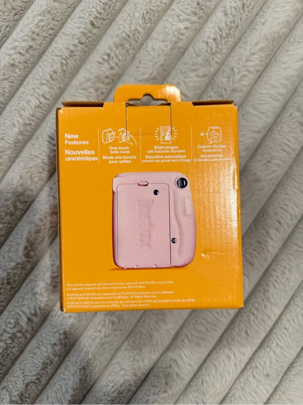 Fujifilm Instax Mini 11 Instant Camera - Blush Pink